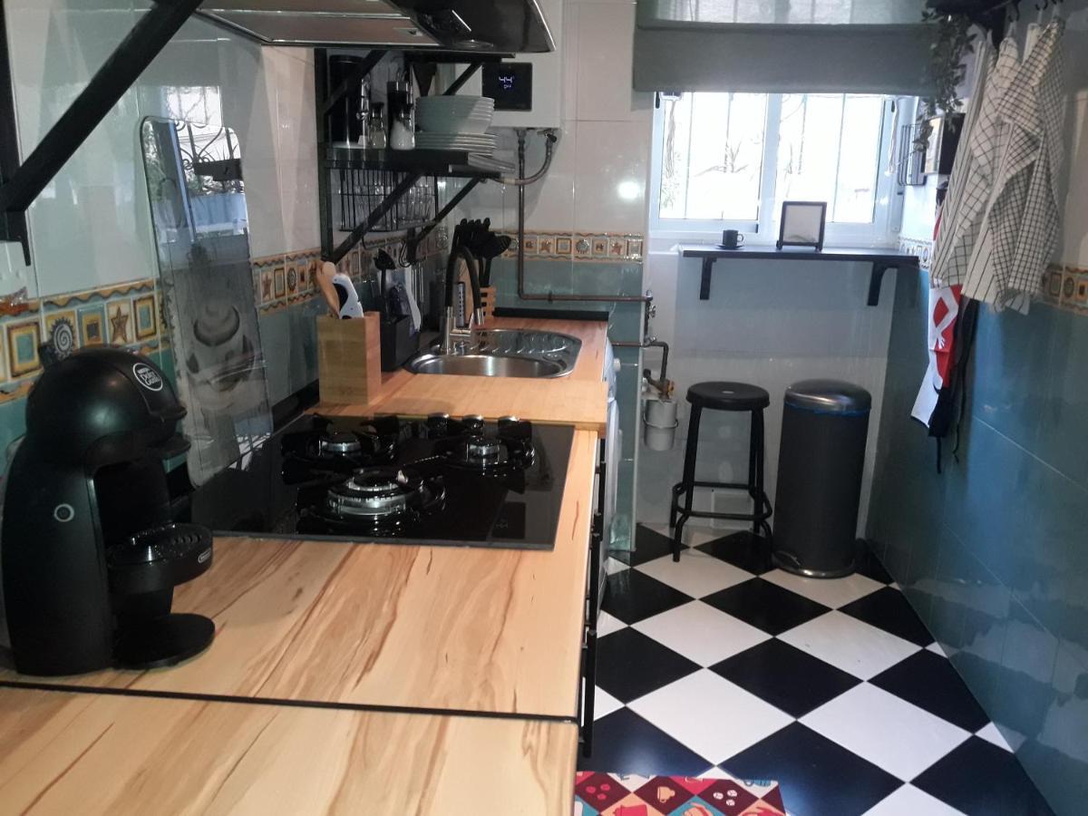 Apartamento La Escapada Малага Екстериор снимка